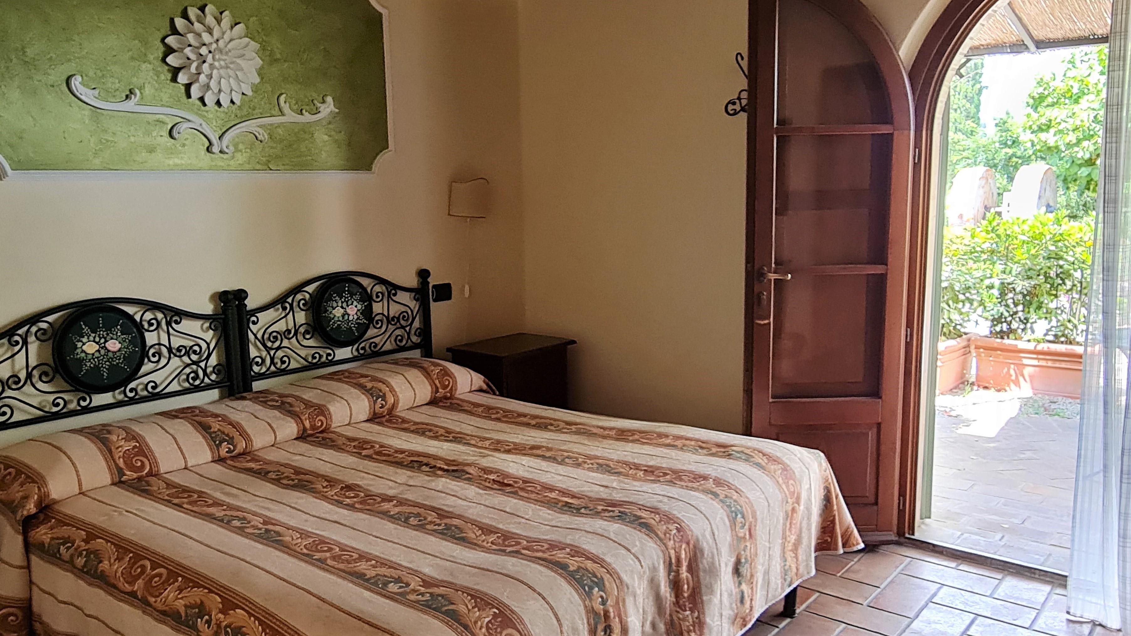 Antico Borgo Il Cardino Bed and Breakfast San Gimignano Exteriör bild