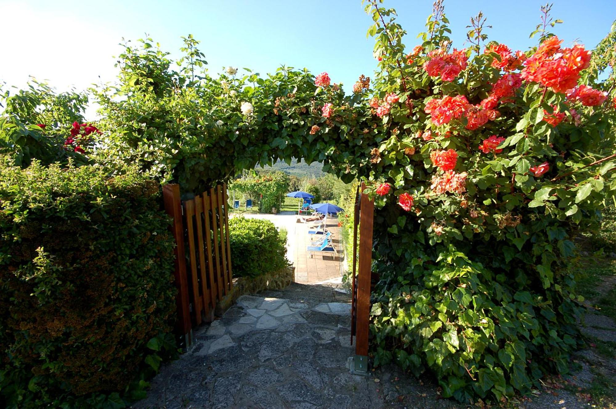 Antico Borgo Il Cardino Bed and Breakfast San Gimignano Exteriör bild
