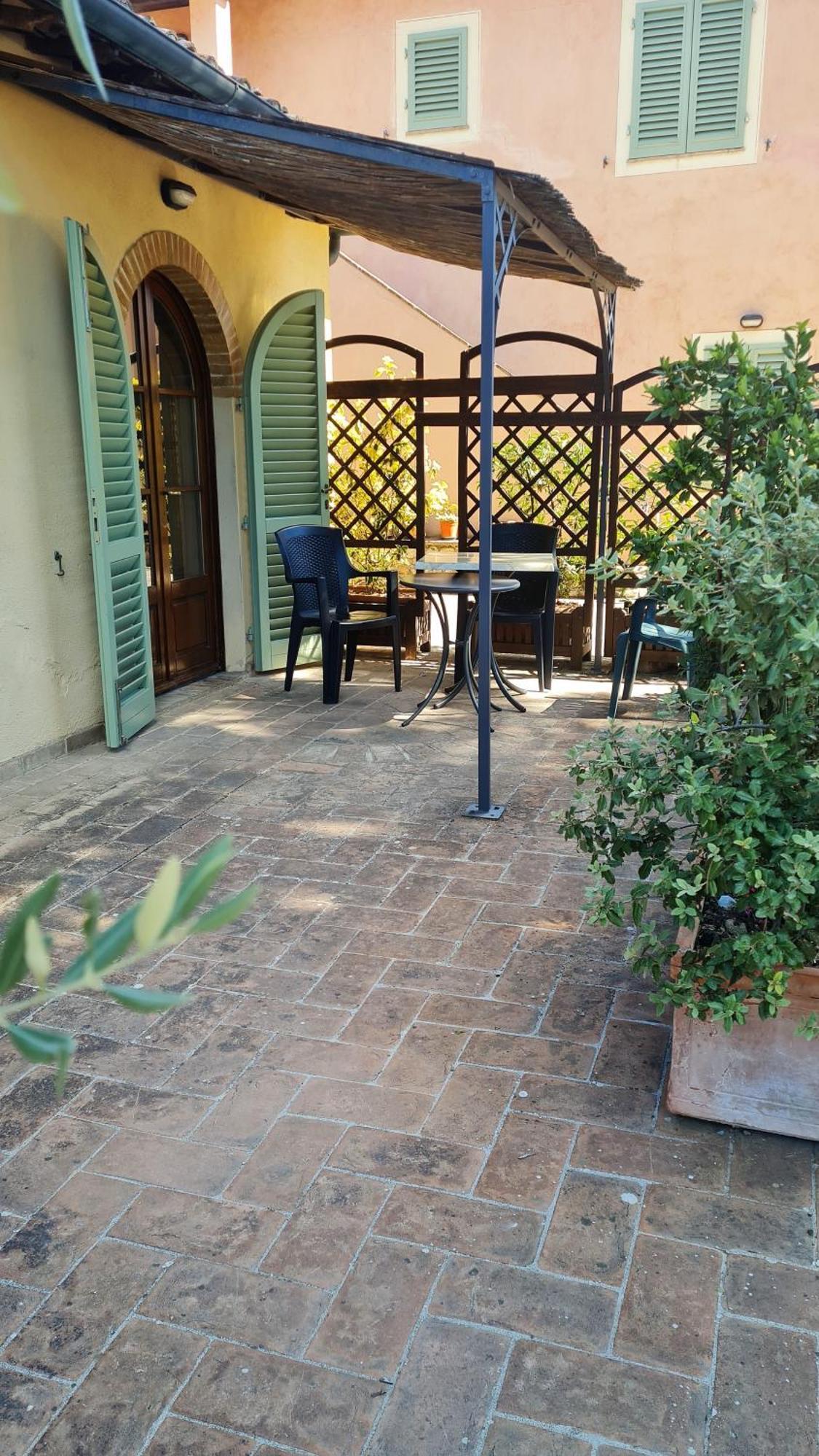 Antico Borgo Il Cardino Bed and Breakfast San Gimignano Rum bild
