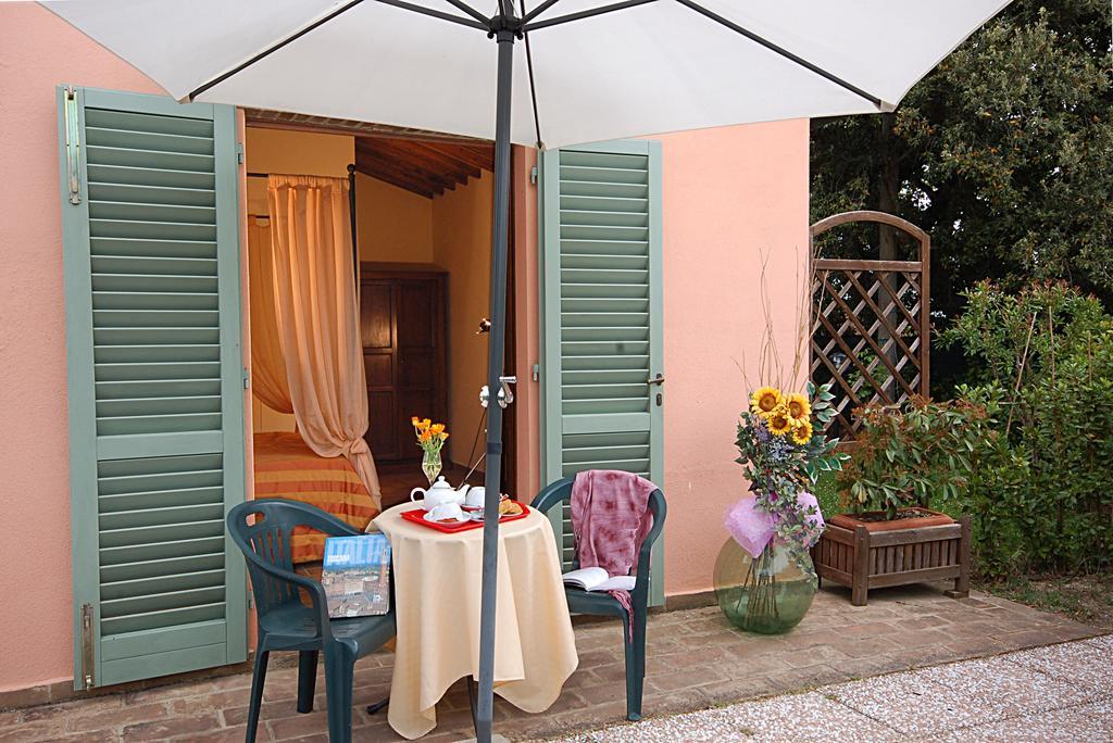 Antico Borgo Il Cardino Bed and Breakfast San Gimignano Exteriör bild